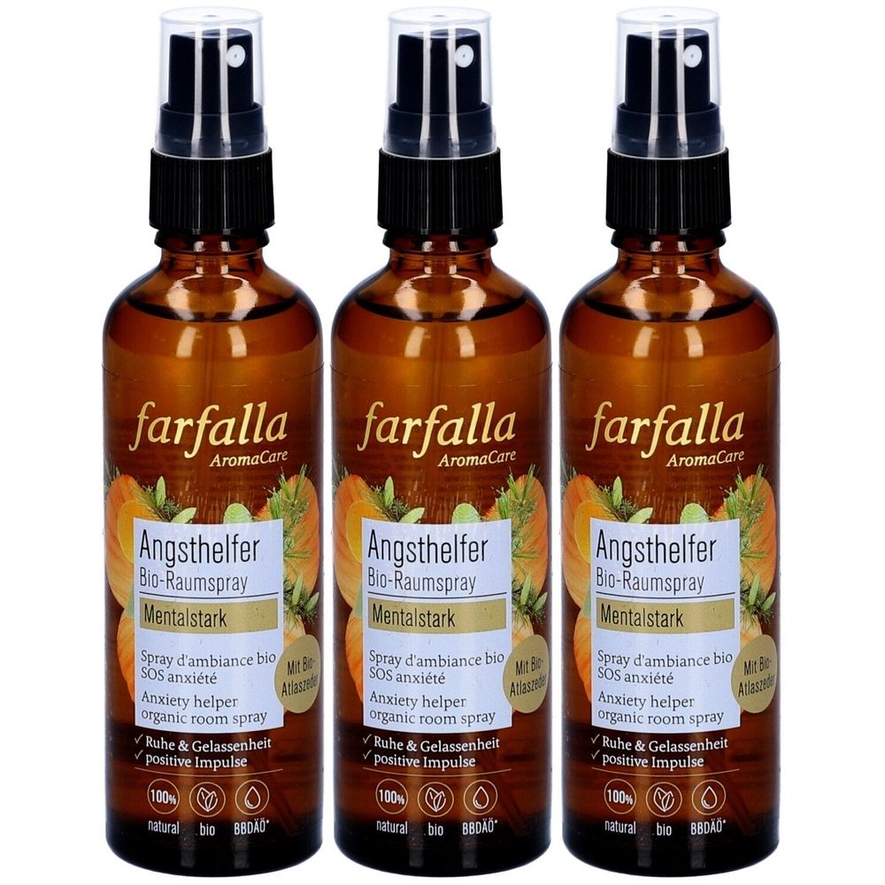 Drei braune Glasflaschen mit Sprühkopf. Auf den Etiketten steht "farfalla AromaCare Angsthelfer Bio-Raumspray Mentalstark".
