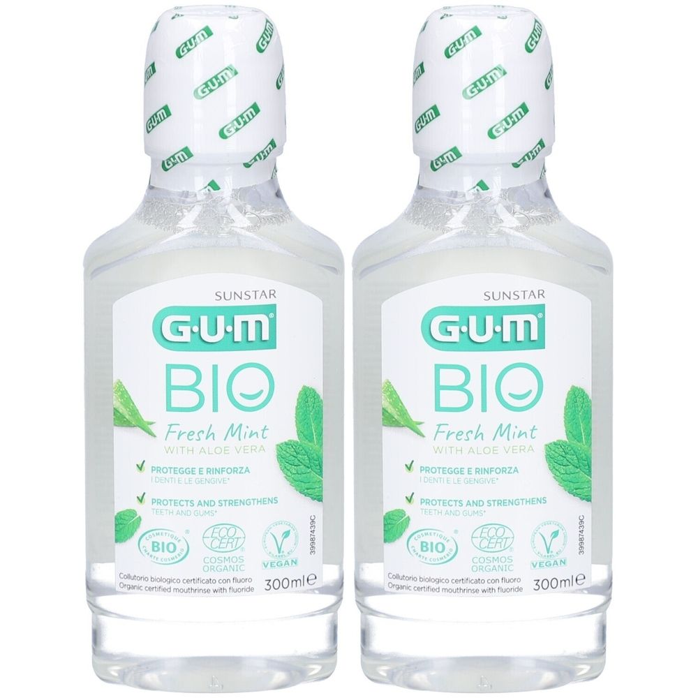 Zwei Flaschen Mundwasser mit GUM-Logo, BIO-Zertifizierung und Minz-Aloe-Vera-Aufdruck. Weiße Kappen mit GUM-Schriftzug.