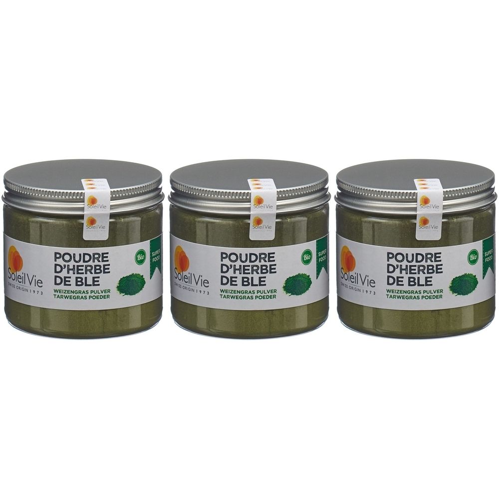 Drei Gläser mit Deckel. Aufschrift: Poudre d'Herbe de Ble. Etikett mit Logo Soleil Vie und BIO-Siegel.