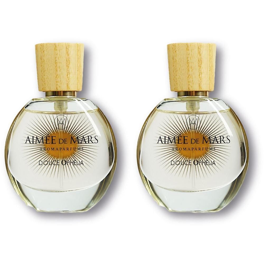 Deux flacons Aimée de Mars Douce Ophélia Eau de Parfum avec bouchon en bois.