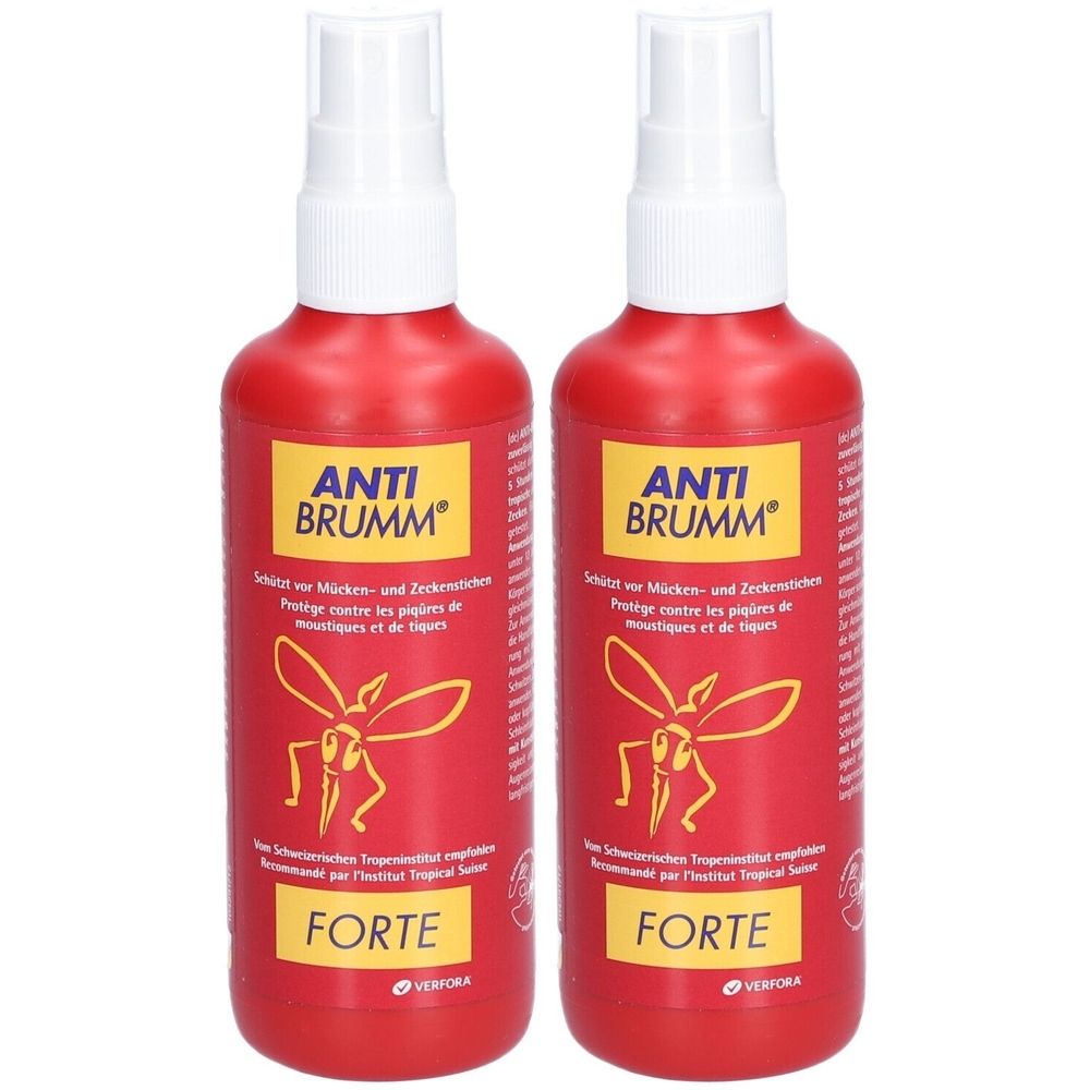 Deux flacons pulvérisateurs rouges avec tête blanche. Inscription ANTI BRUMM® et FORTE. Étiquette jaune avec graphique d'insecte.