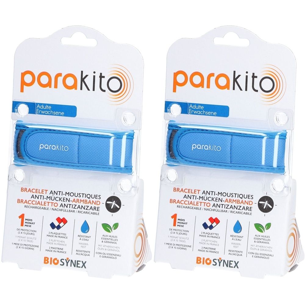 Deux emballages de bracelet anti-moustiques Parakito bleu pour adultes. Chaque emballage contient un bracelet bleu.