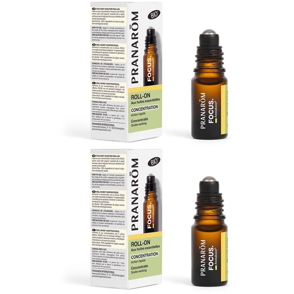 Zwei Flaschen mit Roll-On-Applikator und Verpackung. Aufschrift: PRANAROM FOCUS. Konzentration. Bio-Zertifizierung.