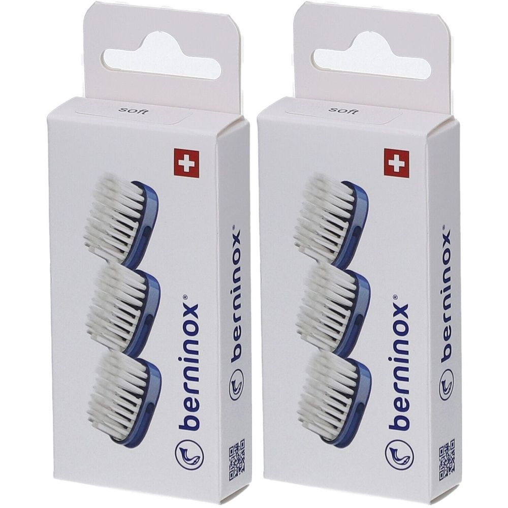 Zwei Packungen mit Ersatzköpfen. Jede Packung zeigt drei blaue Bürstenköpfe mit weißen Borsten. Schweizer Kreuz und Marke berninox.