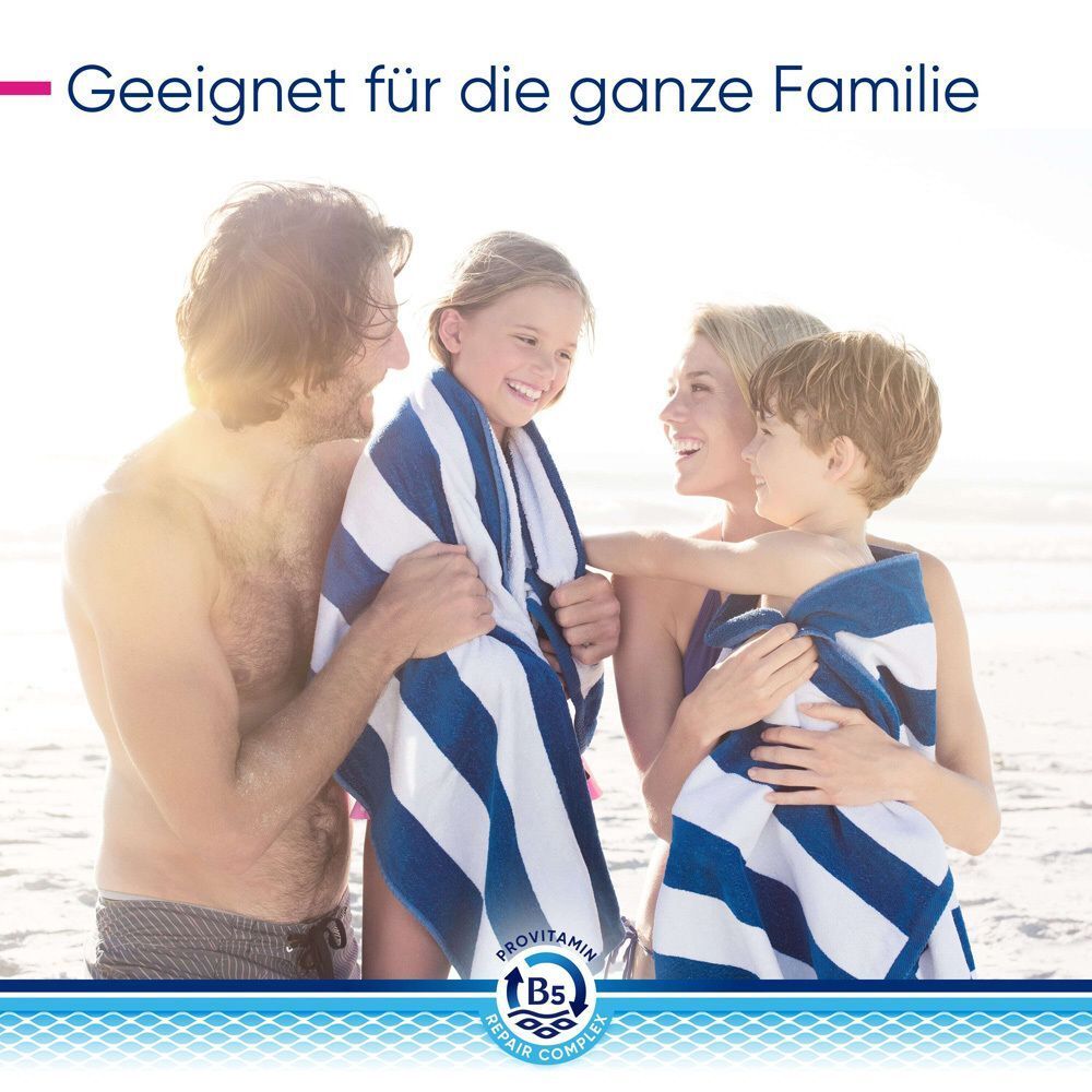 Familie am Strand. Text: Geeignet für die ganze Familie.