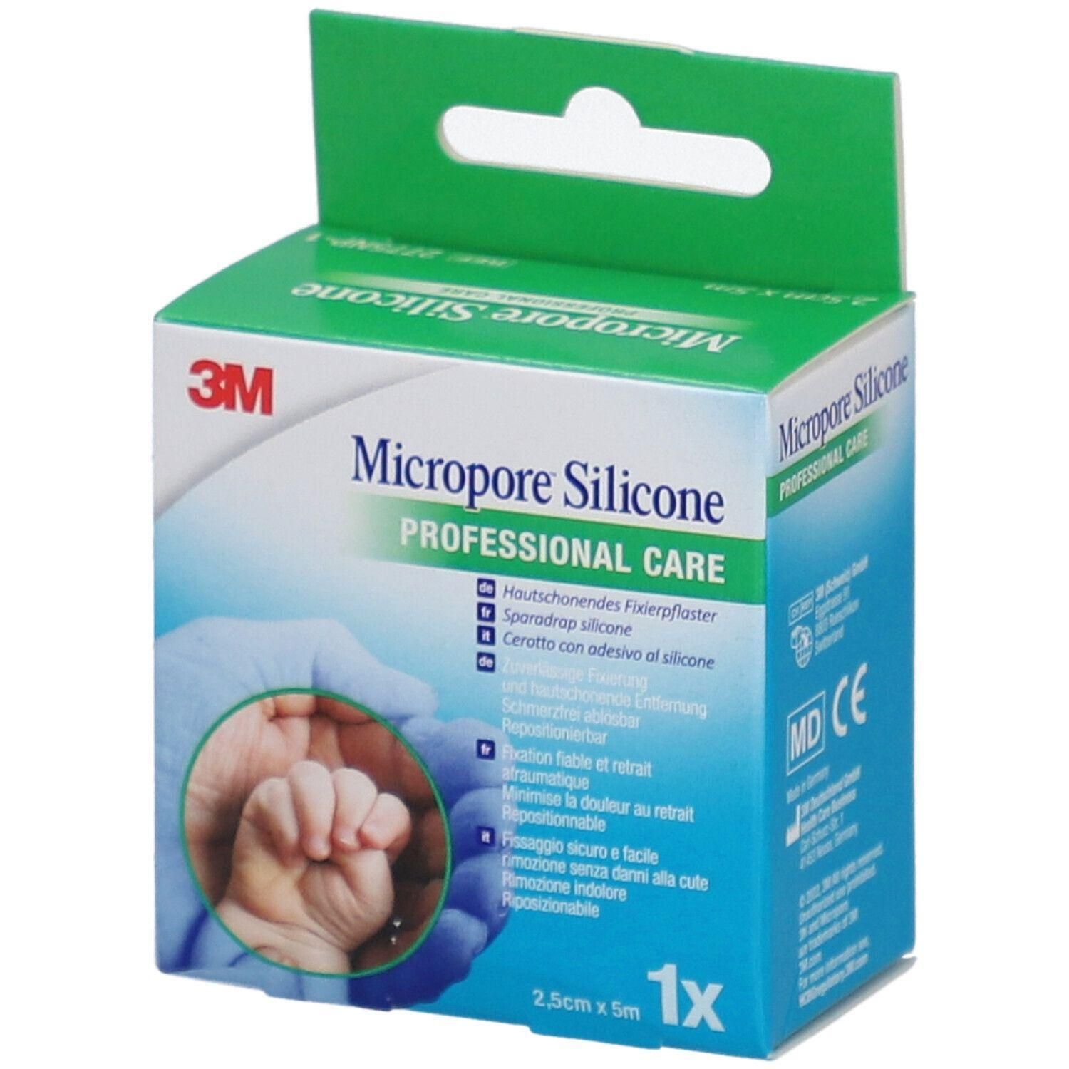 Boîte de pansements 3M Micropore Silicone. Boîte verte, blanche et bleue avec nom et logo. Contient 1 rouleau de 2,5 cm x 5 m.