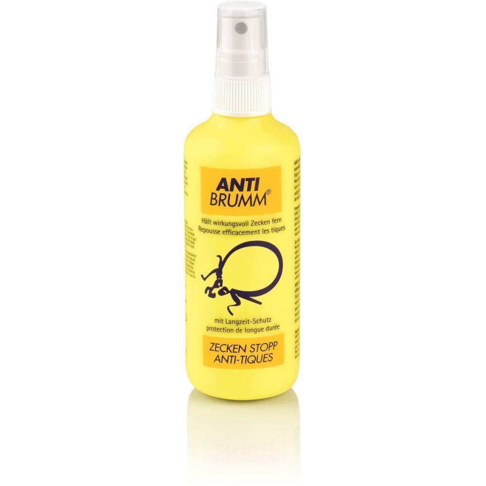 Gelbe Sprühflasche mit weißem Sprühkopf. Beschriftung: ANTI BRUMM®, ZECKEN STOPP, Zecken-Symbol.