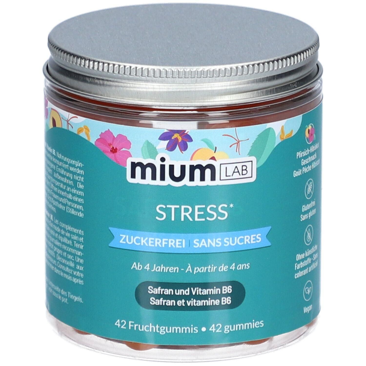Pot rond à couvercle vissé. Inscription : mium LAB STRESS, sans sucres. Contient 42 gommes. Avec safran et vitamine B6. Pour enfants dès 4 ans.
