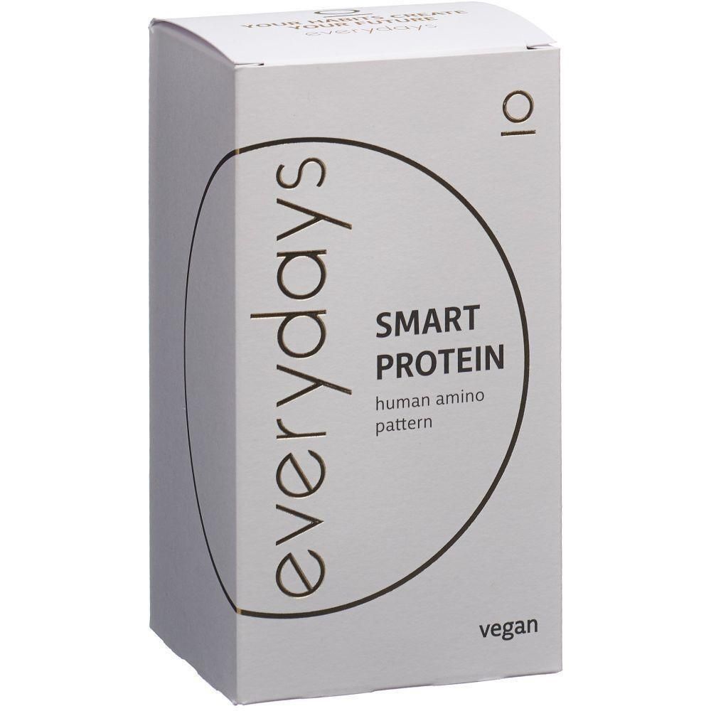Weiße Verpackung mit Aufschrift "everydays Smart Protein". Text: "human amino pattern" und "vegan".