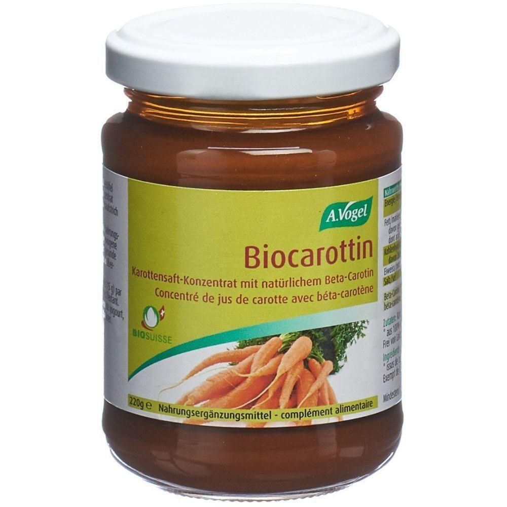 Braunes Glas mit weißem Deckel. Auf dem Etikett steht "Biocarottin" von A. Vogel. Es zeigt Karotten und das Bio-Suisse-Siegel.