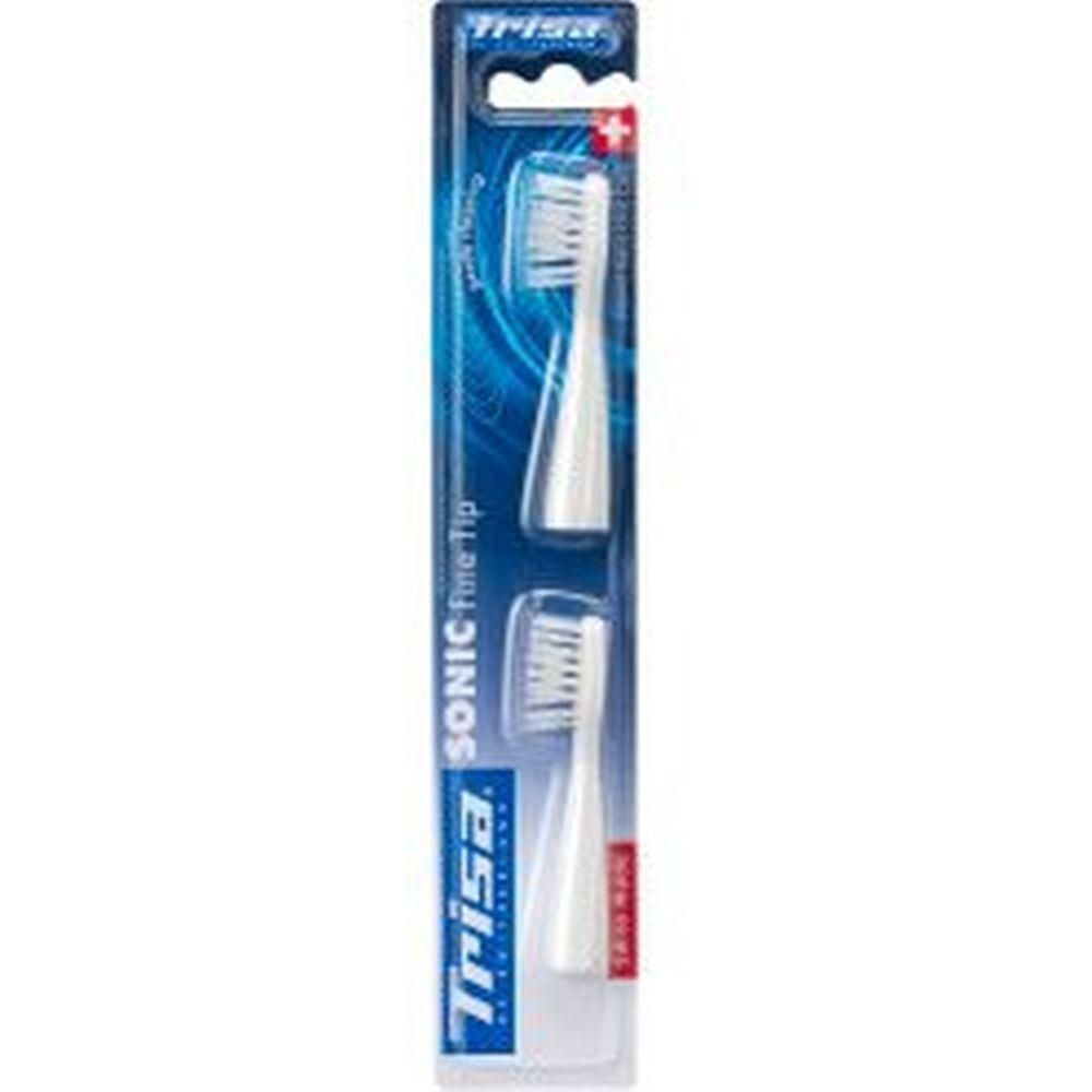 Zwei weiße Trisa Sonic Fine Tip Aufsteckbürsten in Blisterverpackung. Die Verpackung zeigt den Markennamen und Produktbezeichnung.