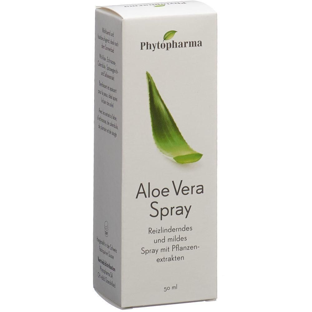 Weiße Verpackung mit Logo und Aloe Vera Blatt. Text: Aloe Vera Spray, reizlindernd, mild, mit Pflanzenextrakten. 50 ml.
