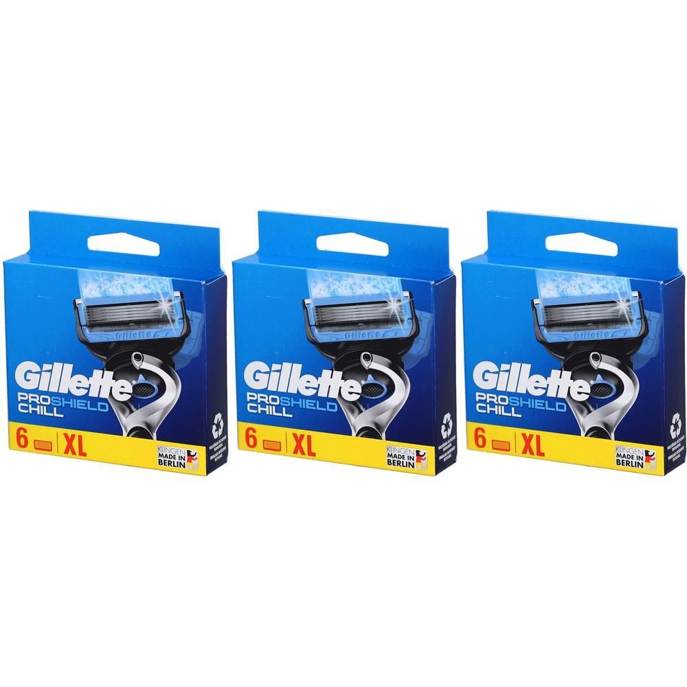 Drei Packungen Gillette ProShield Chill Klingen. Blaue Verpackung mit Rasierklingen-Abbildung. Text: 6 XL.