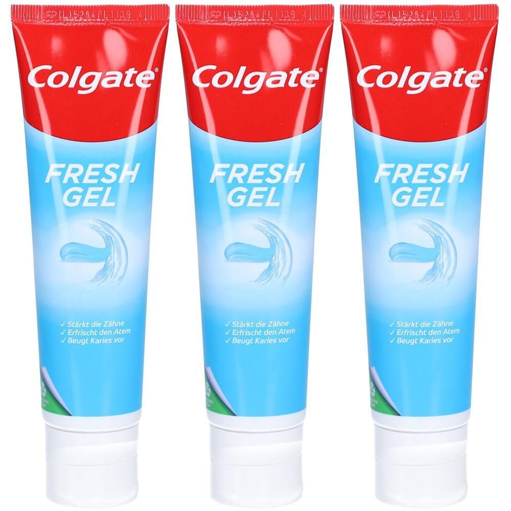 Drei Tuben Zahnpasta mit rotem Deckel und blauem Korpus. Aufschrift: Colgate, FRESH GEL. Enthält Text in Deutsch.