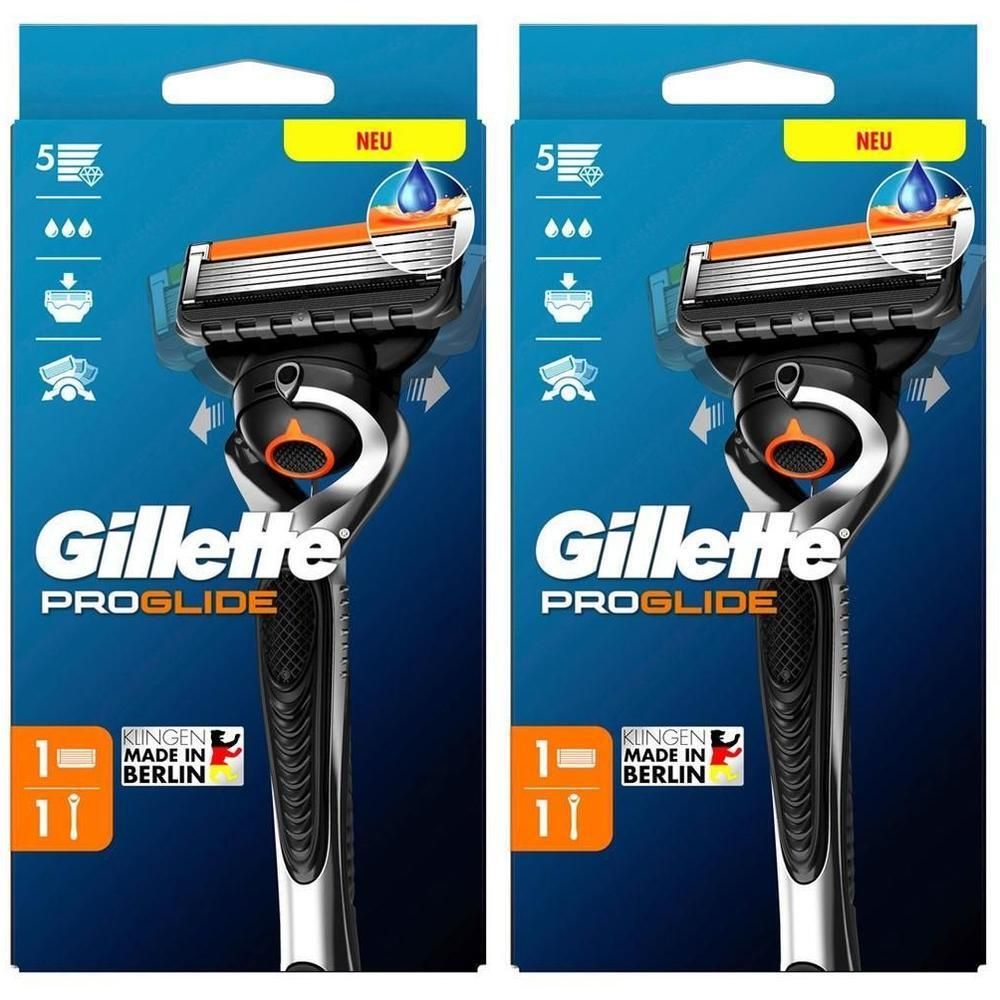 Zwei Packungen Rasierer. Aufschrift Gillette ProGlide. Enthält 1 Klinge. Aufschrift: Klingen Made in Berlin. Blaue Verpackung mit Produktabbildung.
