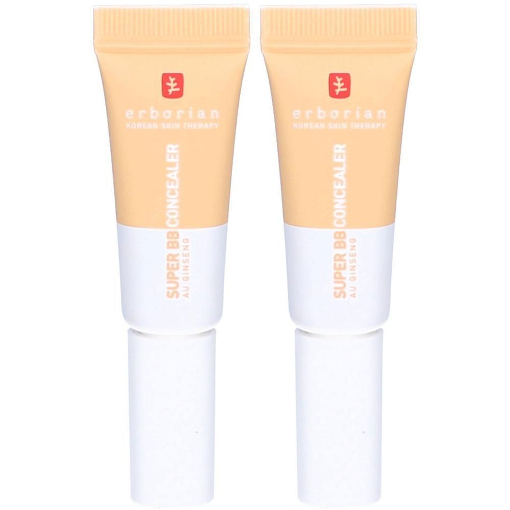 Zwei Tuben Erborian Super BB Concealer in Nude mit weißem Verschluss.