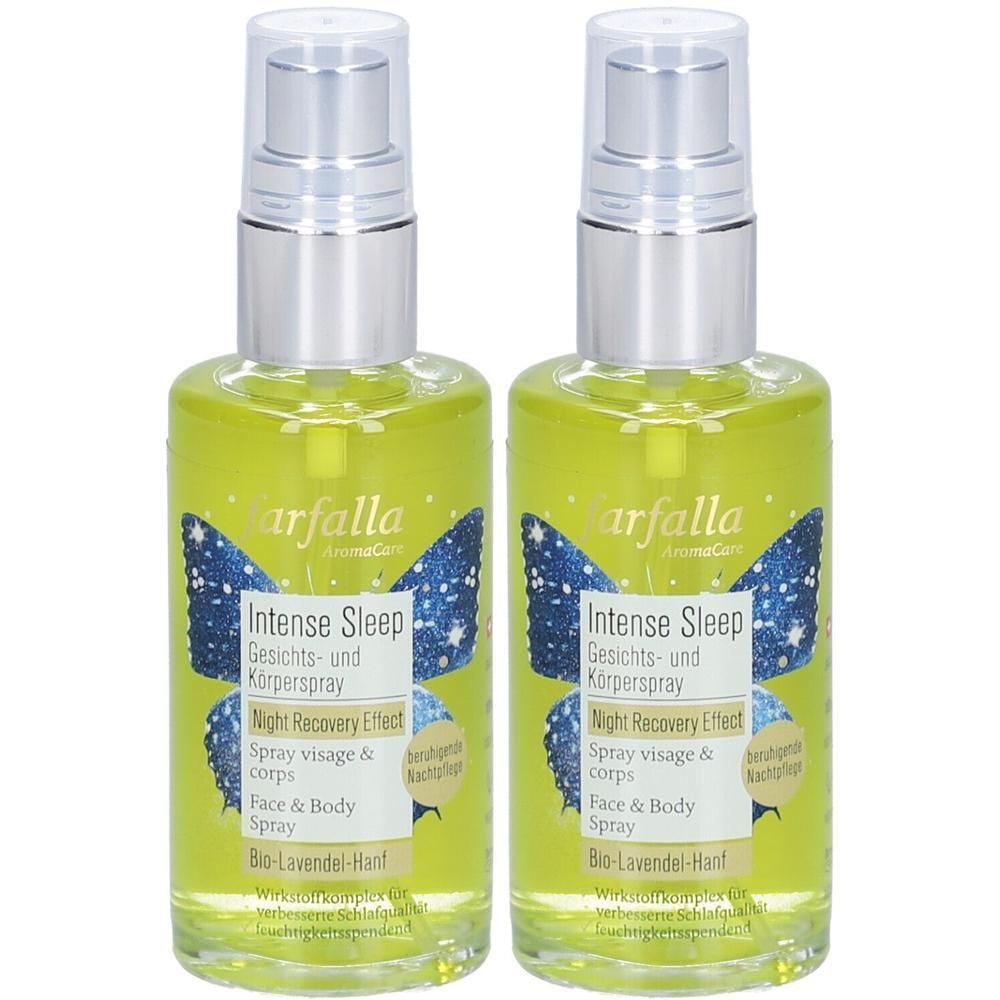 Zwei Flaschen Farfalla Intense Sleep Gesicht & Körper Spray mit Schmetterlingsmotiv. Klare Flüssigkeit, silberne Sprühköpfe.