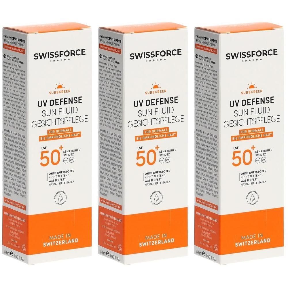 Drei rechteckige Faltschachteln. Aufschrift: SWISSFORCE, UV DEFENSE SUN FLUID GESICHTSPFLEGE, LSF 50+. Orangefarbener Bereich unten. Hergestellt in der Schweiz.