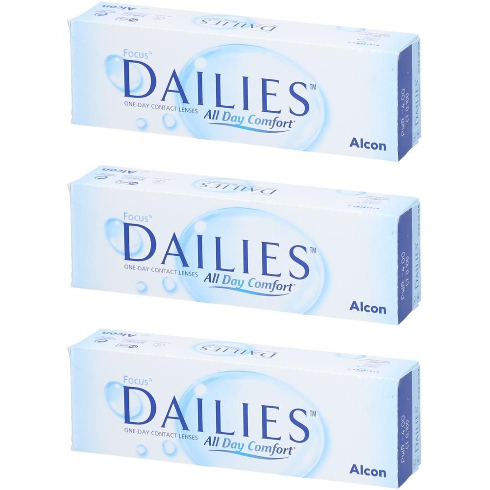 Drei Packungen FOCUS DAILIES All Day Comfort Tageslinsen. Alcon Logo sichtbar.