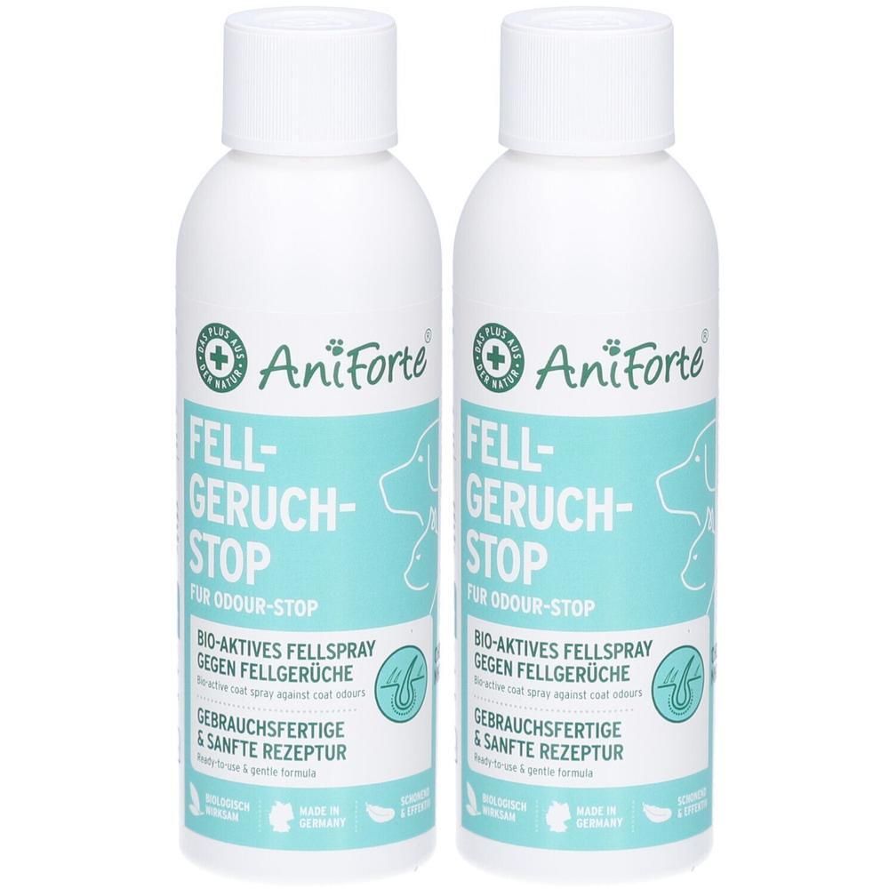 Zwei weiße Flaschen mit blau-grünen Etiketten. Aufschrift: AniForte Fellgeruch-Stop. Bio-aktives Fellspray gegen Gerüche. Fertig zum Gebrauch.