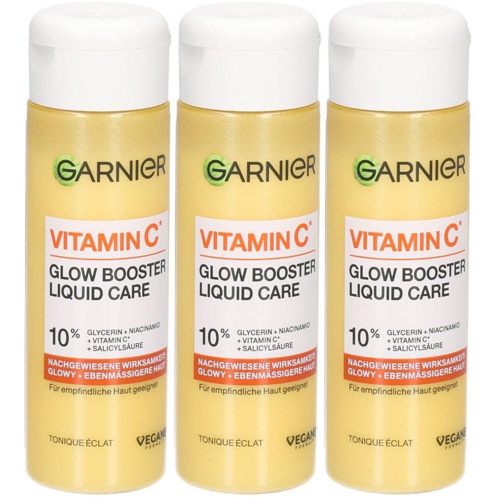 Drei Garnier Vitamin C Glow Booster Liquid Care Flaschen.