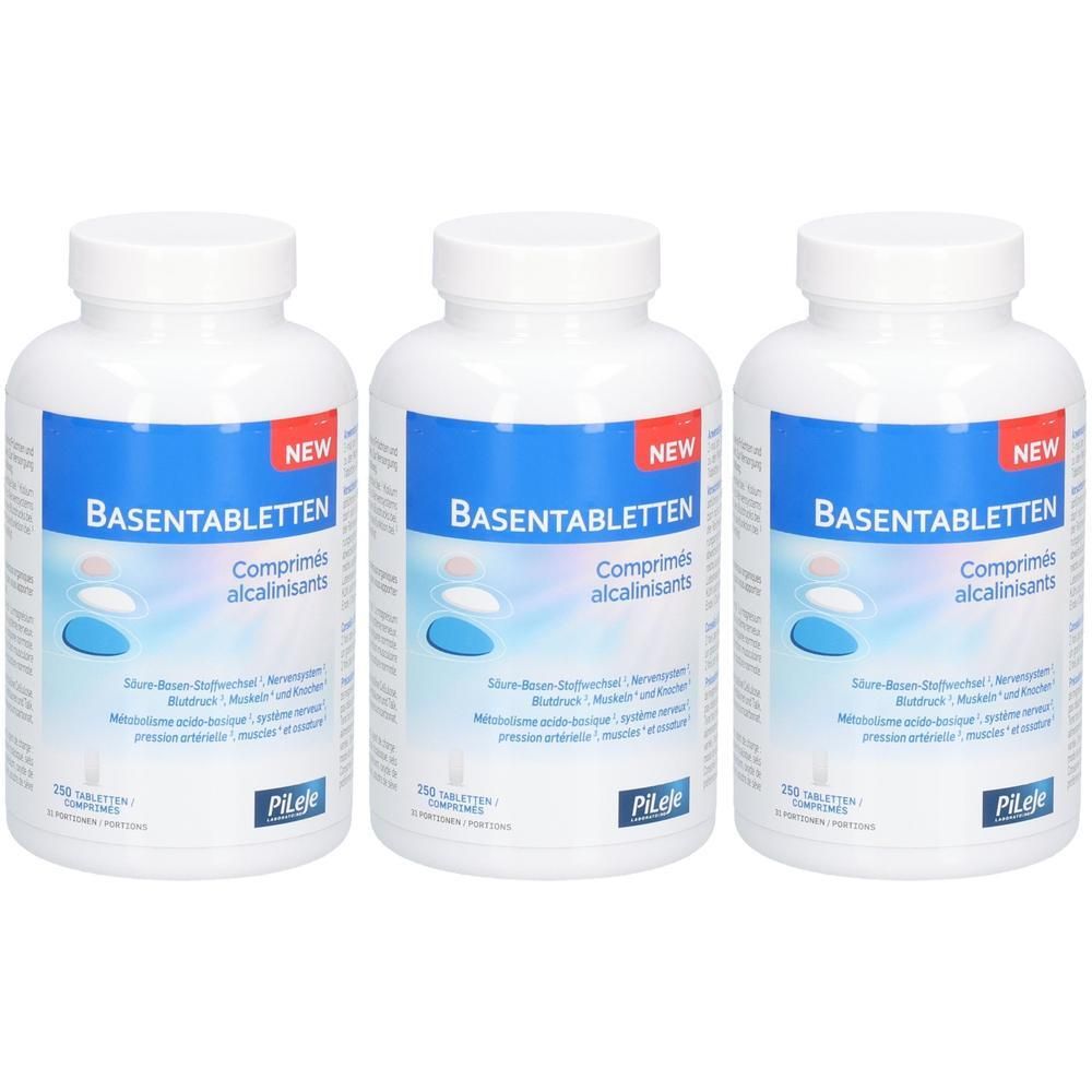 Drei weiße Flaschen mit weißen Schraubverschlüssen, gefüllt mit Basentabletten. Etikett mit "Pileje Basentabletten" und "250 Tabletten".