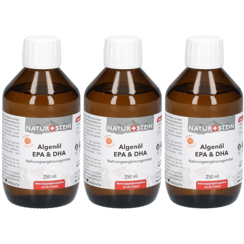Drei braune Glasflaschen mit weißem Schraubverschluss, jeweils 250 ml, mit Etikett 'NATUR+STEIN Algenöl EPA & DHA'.