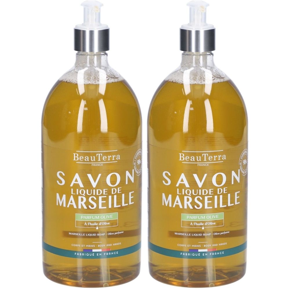 Zwei Flaschen Flüssigseife mit Spender. Aufschrift: SAVON LIQUIDE DE MARSEILLE. Marke: BeauTerra.