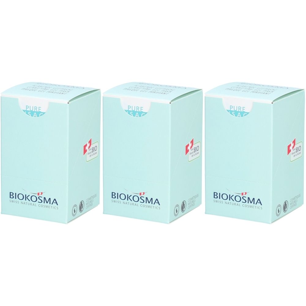 Trois boîtes carrées bleu clair. Sur le devant, on lit "BIOKOSMA" et "SWISS NATURAL COSMETICS". En haut, il est écrit "PURE".