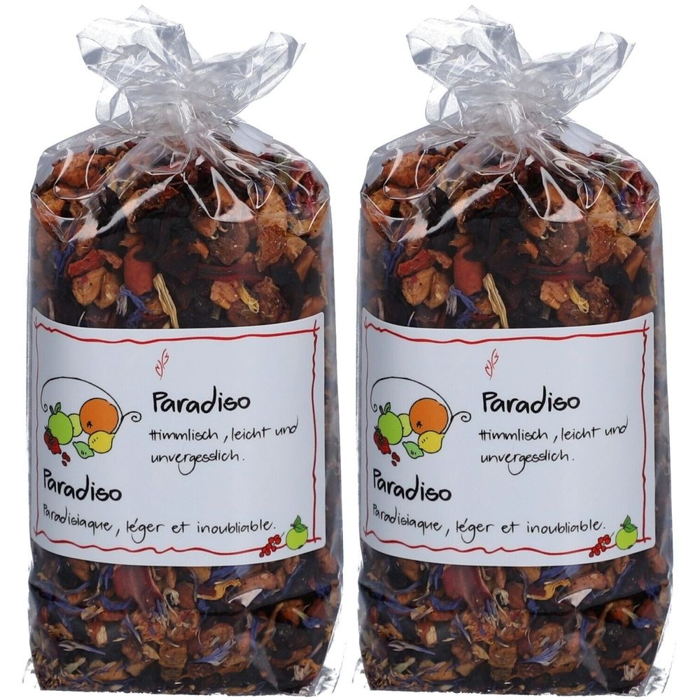Zwei Beutel Früchtetee Paradiso. Klare Plastikverpackung. Etikett mit Produktnamen und Text in Deutsch und Französisch. Frucht-Illustration.
