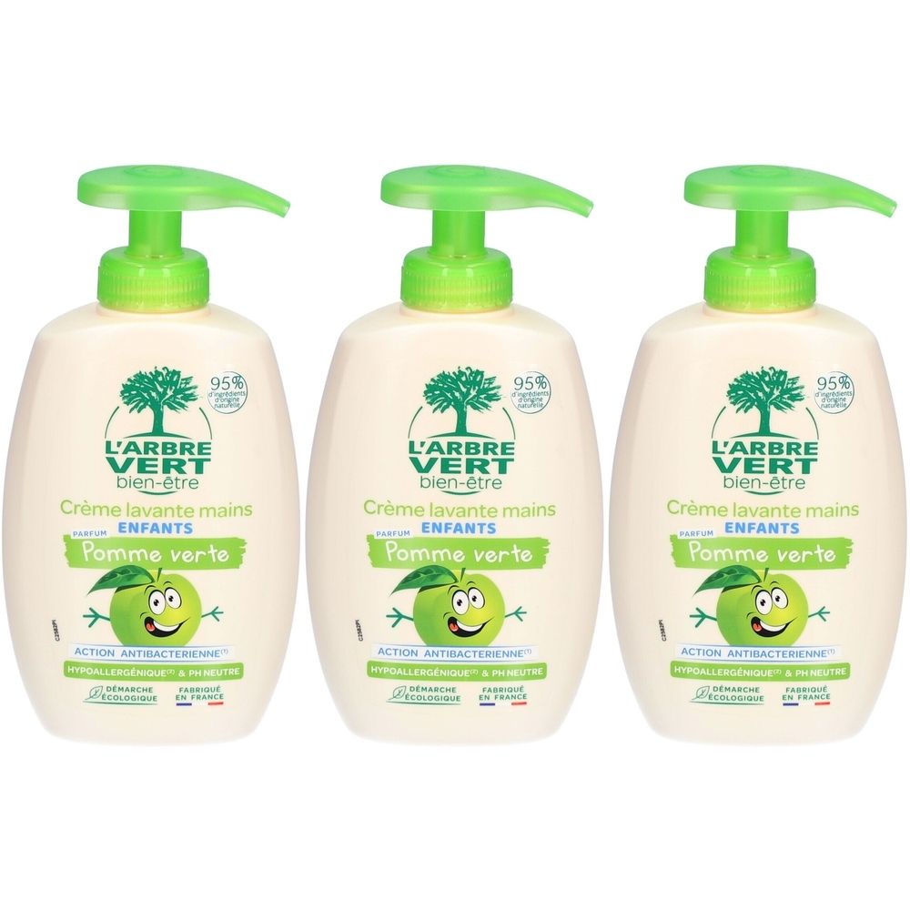 Drei Flaschen Kinder-Handseife mit grünem Apfel. Weißes Flaschendesign mit grünem Pumpkopf. Aufschrift: L'ARBRE VERT, Pomme verte.