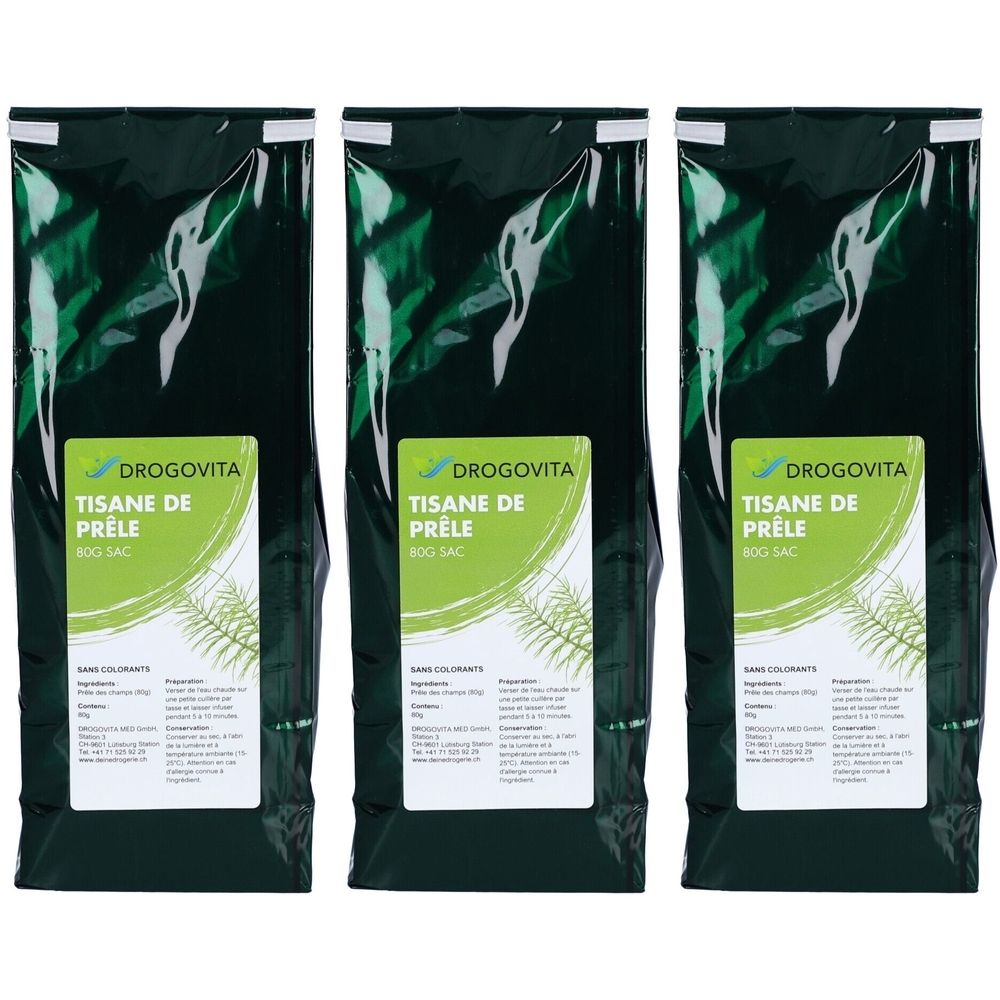 Drei Beutel Kräutertee. Dunkelgrüne Verpackung mit weißem Etikett. Aufschrift: DROGOVITA, TISANE DE PRÊLE, 80G SAC.