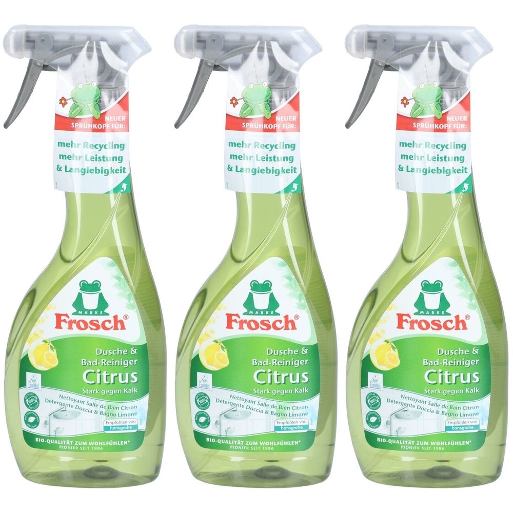Trois flacons pulvérisateurs verts avec le logo Frosch et l'inscription "Citrus". Autocollants avec le texte : "mehr Recycling, mehr Leistung & Langlebigkeit".