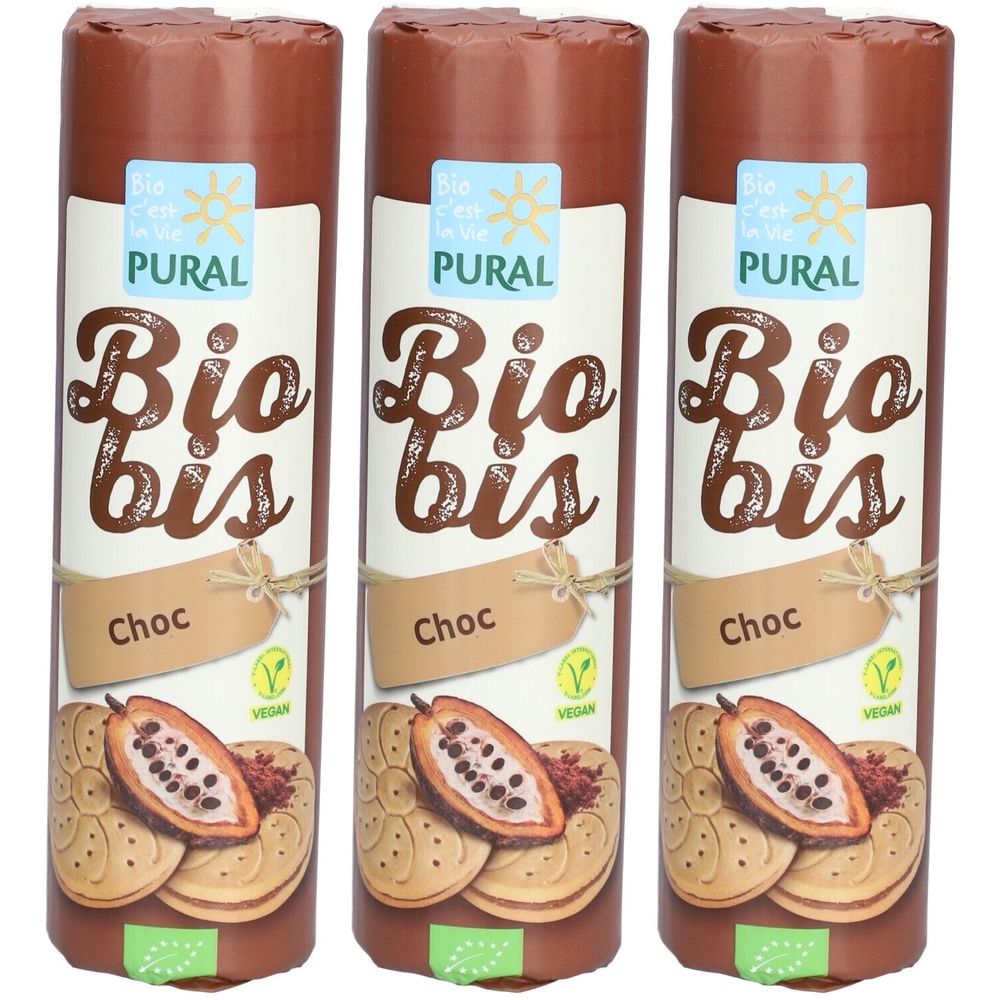 Drei zylindrische Verpackungen mit "Bio bis"-Keksen. Aufschrift "PURAL", "Choc", und Vegan-Siegel. Kakao-Abbildung.