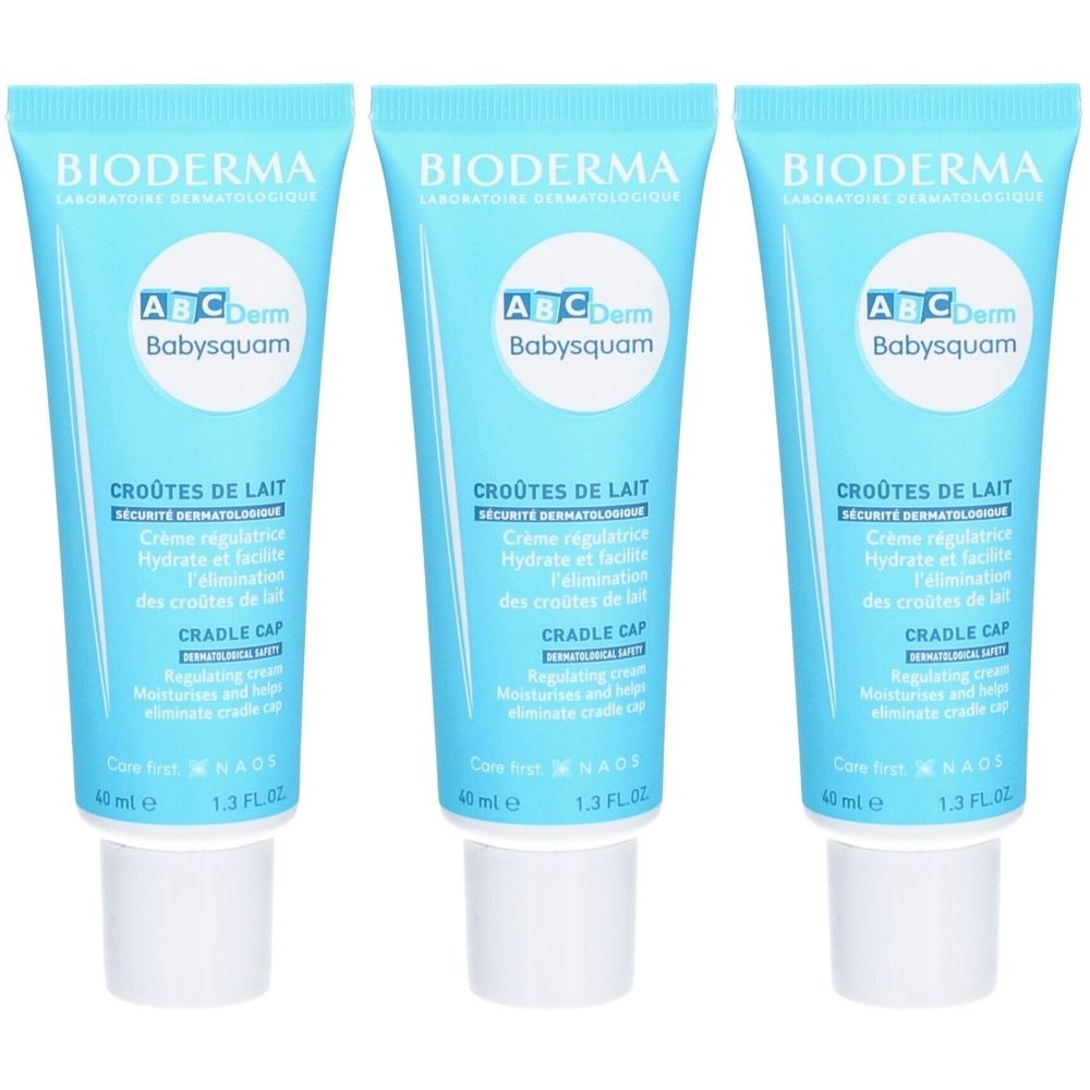 Drei Tuben Bioderma ABCDerm Babysquam Creme. Hellblaue Tuben mit weißem Verschluss. Text: ABCDerm Babysquam, Crôutes de Lait, Cradle Cap.