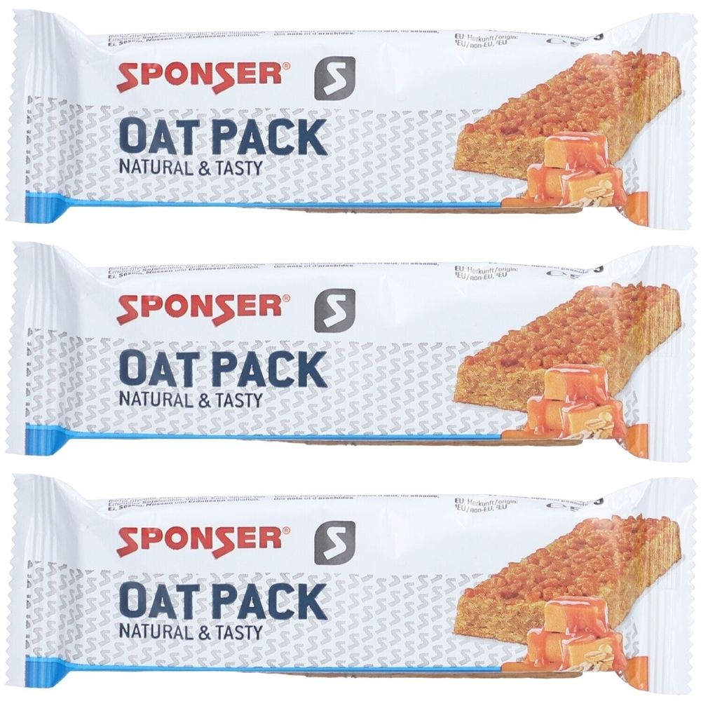 Drei Riegel in weißer Verpackung. Aufdruck: SPONSER OAT PACK, NATURAL & TASTY. Gezeigt wird ein Riegel mit Karamell.