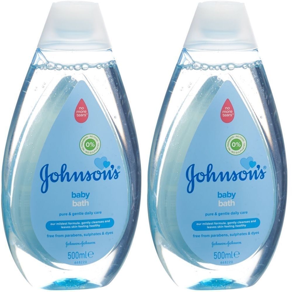 Deux flacons de bain pour bébé. Étiquettes bleu clair avec texte blanc. Inscription : Johnson's baby bath. 0% et No more tears.
