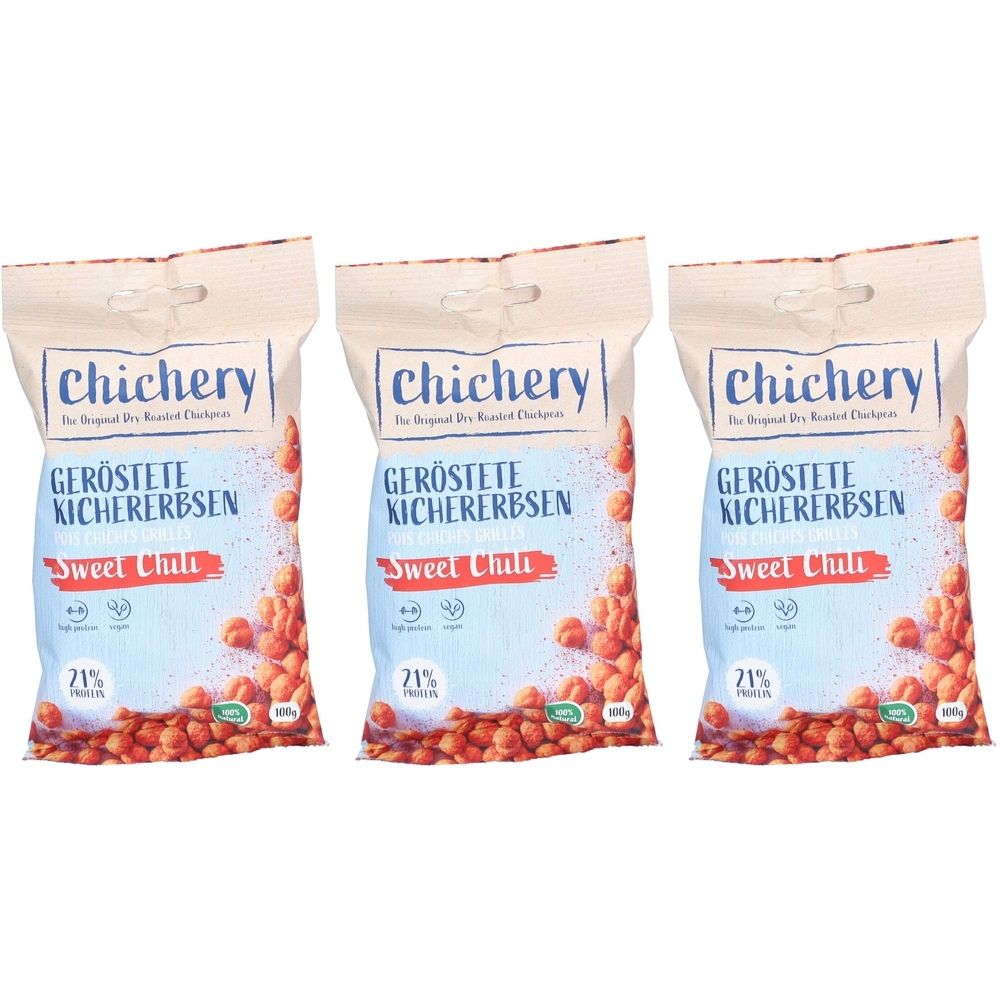 Drei Beutel "Chichery Geröstete Kichererbsen Sweet Chili". Aufschrift: 21% Protein. Vegan.