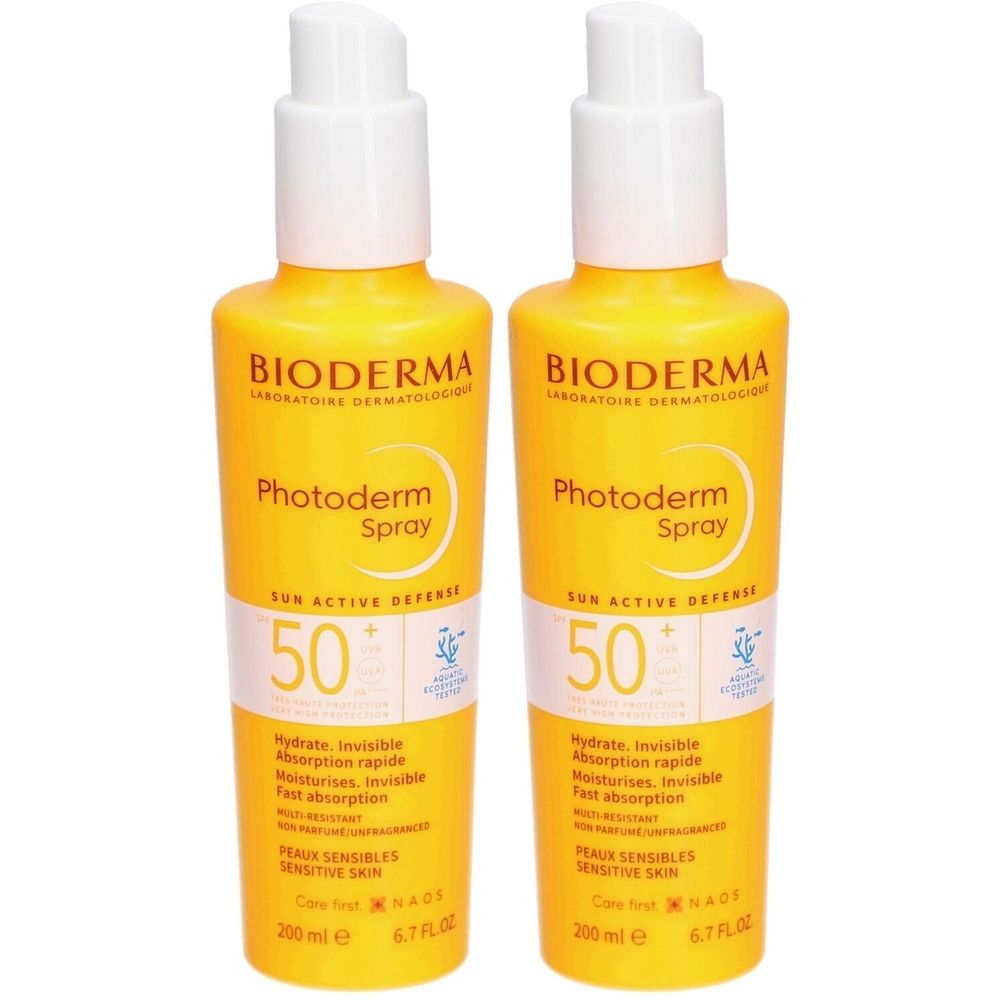 Zwei gelbe Sprühflaschen mit weißem Pumpkopf. Aufschrift: BIODERMA Photoderm Spray SPF50+. Enthält 200 ml. Für empfindliche Haut.