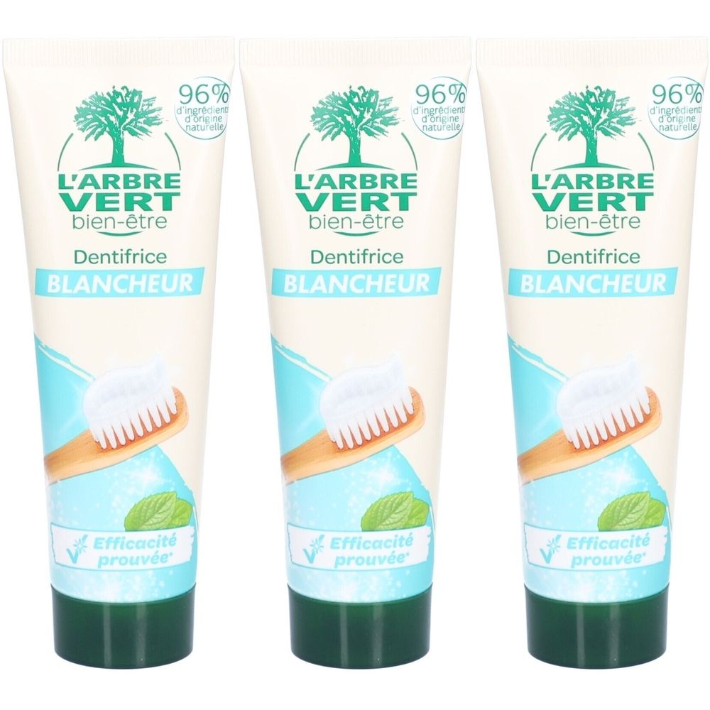 Trois tubes de dentifrice L'ARBRE VERT Blancheur. Illustration d'une brosse à dents et d'une feuille de menthe. 96% d'ingrédients d'origine naturelle.