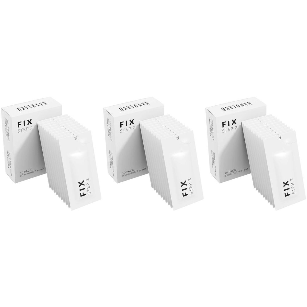 Trois ensembles de boîtes et de sachets blancs. Sur les boîtes, il est écrit "FIX STEP 2". Sur les sachets, il est écrit "FIX STEP 2".
