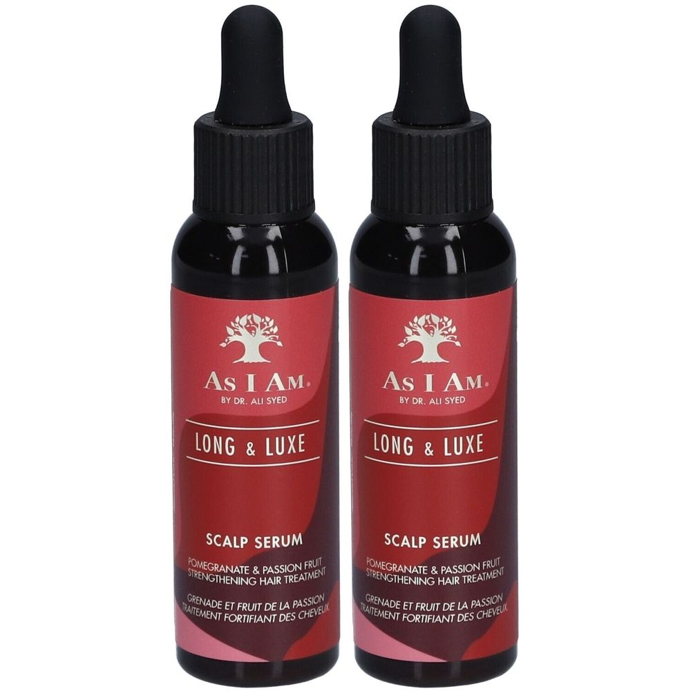 Zwei Flaschen Kopfhautserum. Rote Etiketten mit weißer Schrift. Schwarze Pipetten. Aufschrift: Long & Luxe, Scalp Serum.