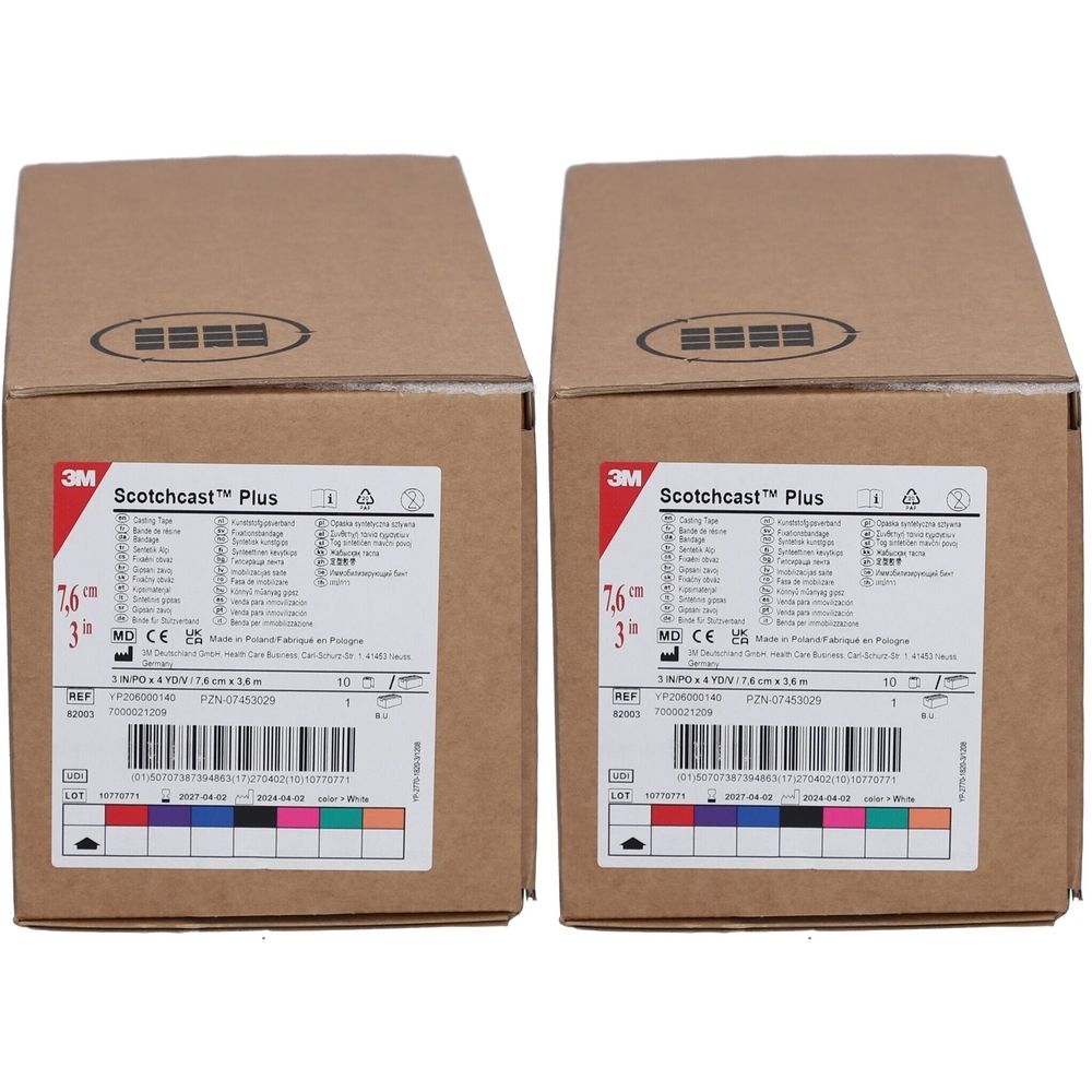 Deux boîtes en carton avec étiquettes. Étiquettes : "3M Scotchcast Plus", dimensions et marquage CE.