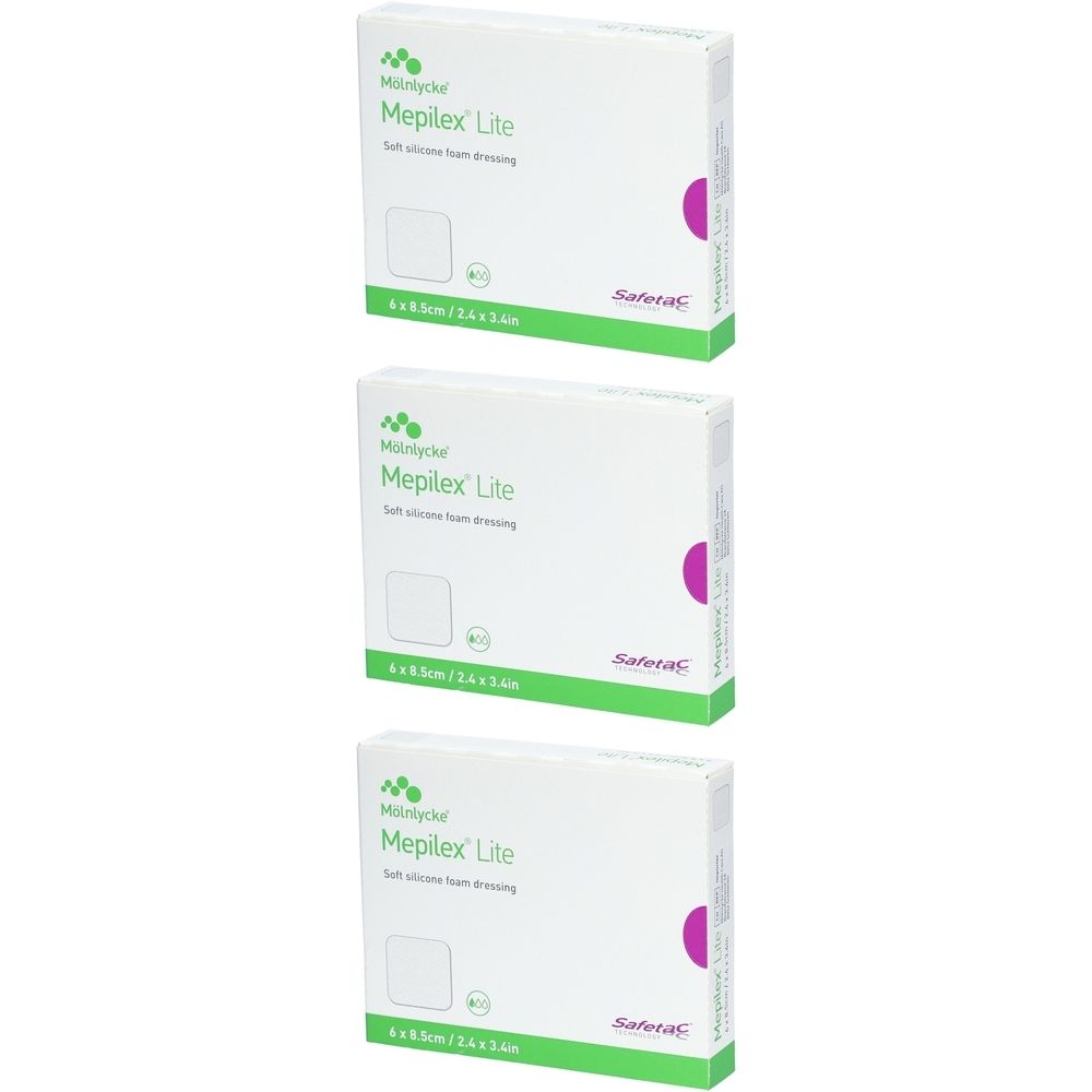 Drei Packungen Mepilex Lite Wundauflage. Weiße Verpackung mit Produktnamen und Größe 6 x 8,5 cm.