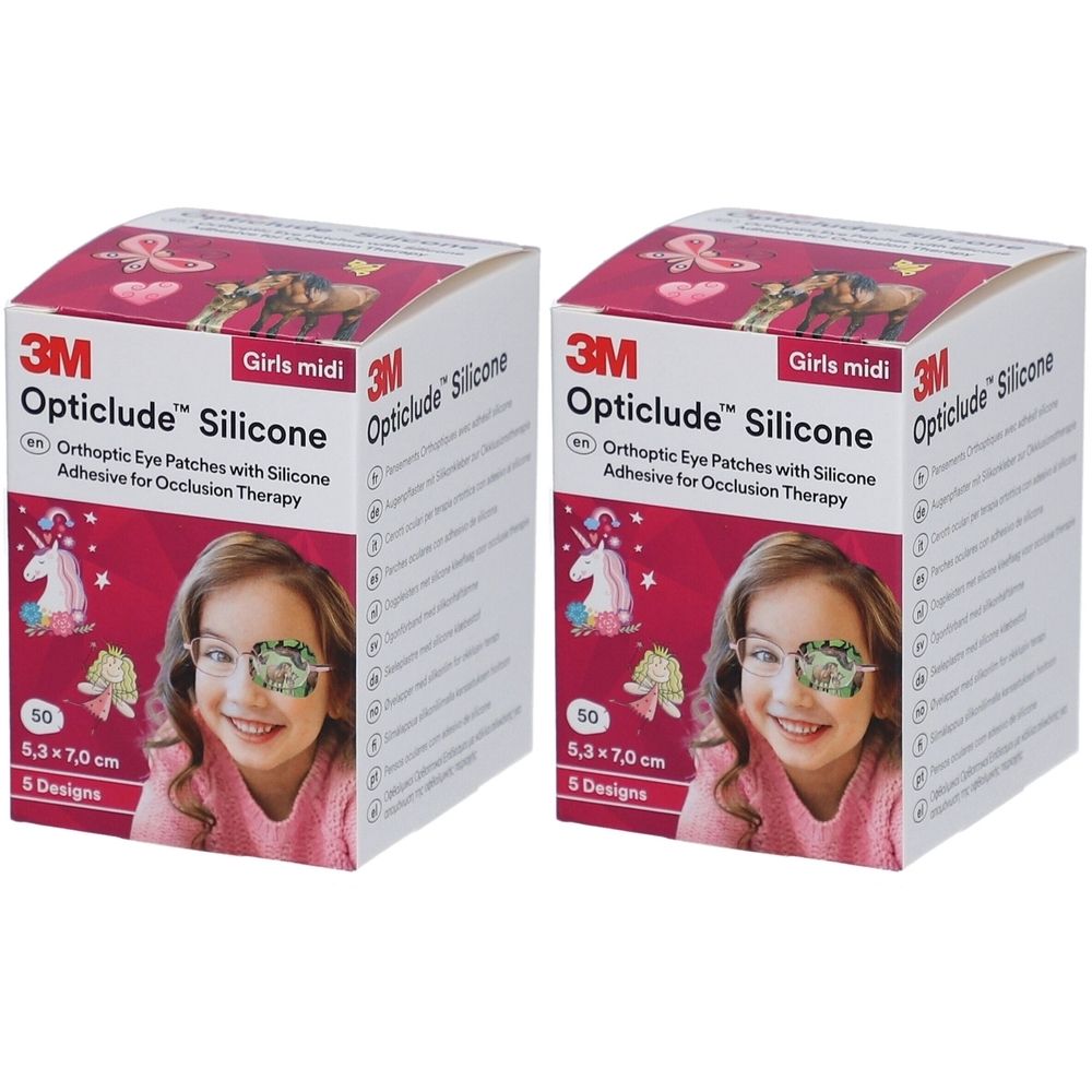 Zwei Kartons 3M Opticlude Silikon-Augenpflaster. Aufdruck: Girls midi, 50 Stück, 5,3 x 7,0 cm, 5 Designs. Auf den Kartons ist ein Mädchen mit Augenpflaster abgebildet.