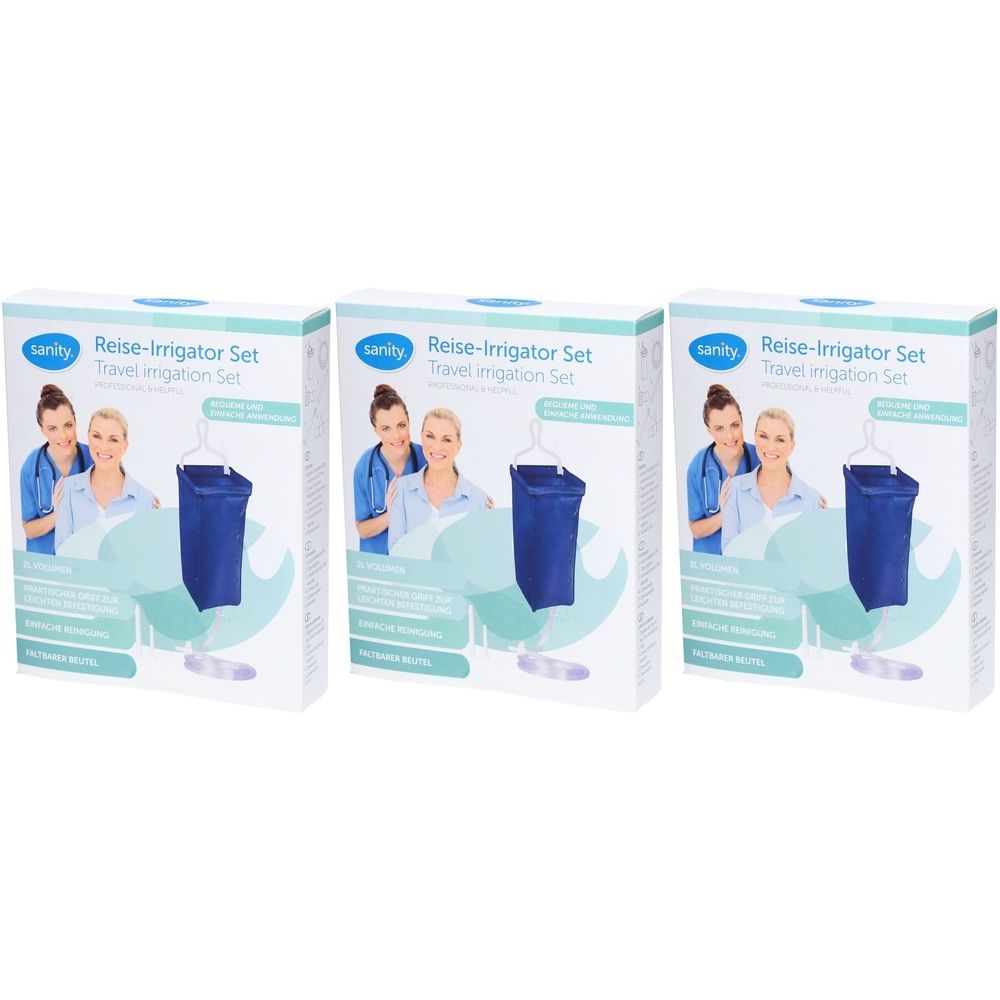 Drei Packungen Sanity Reise-Irrigator Set. Jede Packung zeigt ein blaues Behältnis, ein Bild von Frauen und Produktnamen.