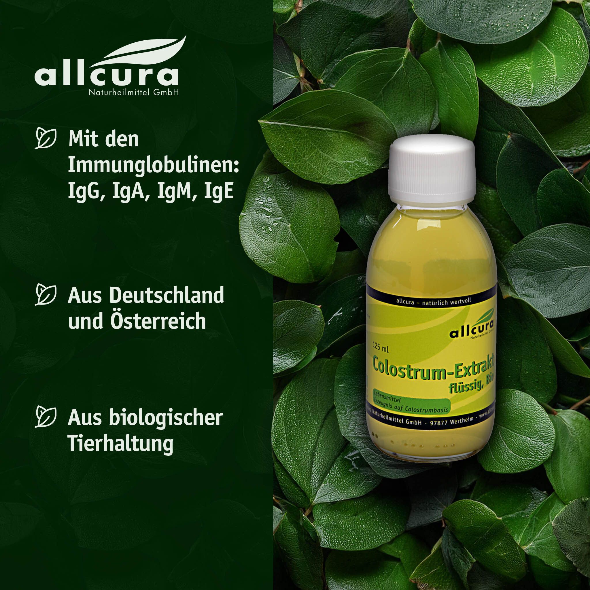 Flasche Colostrum-Extrakt vor grünem Hintergrund. Text: allcura, mit Immunglobulinen, aus Deutschland und Österreich, aus biologischer Tierhaltung.