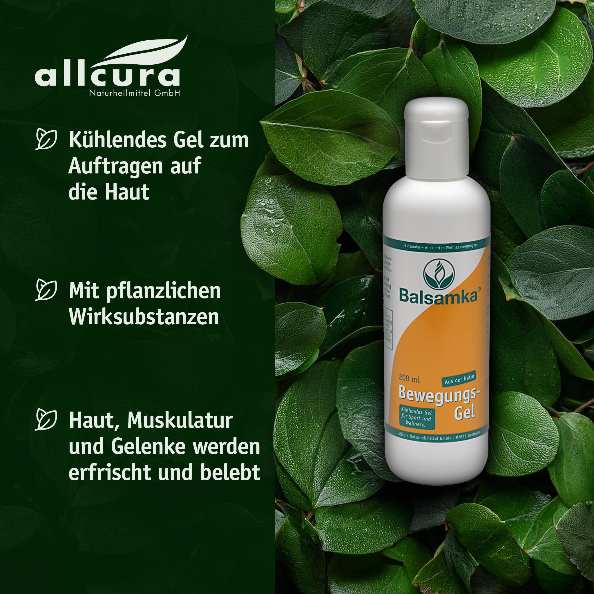 Weiße Flasche Balsamka Bewegungs-Gel vor grünem Hintergrund. Text: Kühlendes Gel, pflanzliche Wirkstoffe.