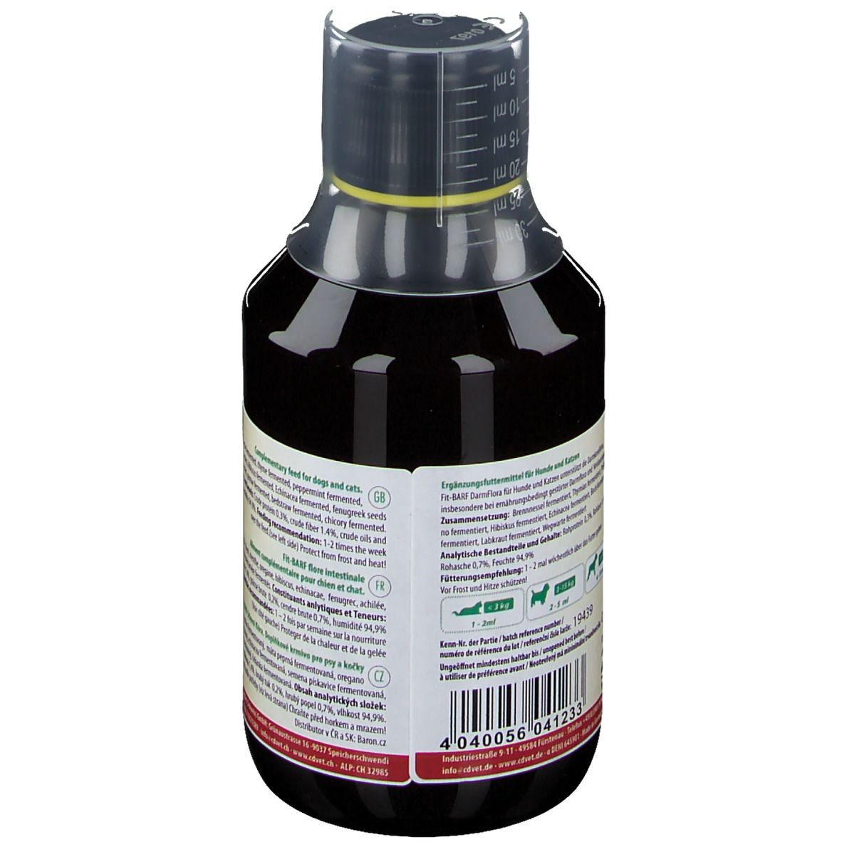 Rückansicht einer Flasche mit brauner Flüssigkeit. Etikett mit Dosierungsempfehlungen. Marke: cdVet.