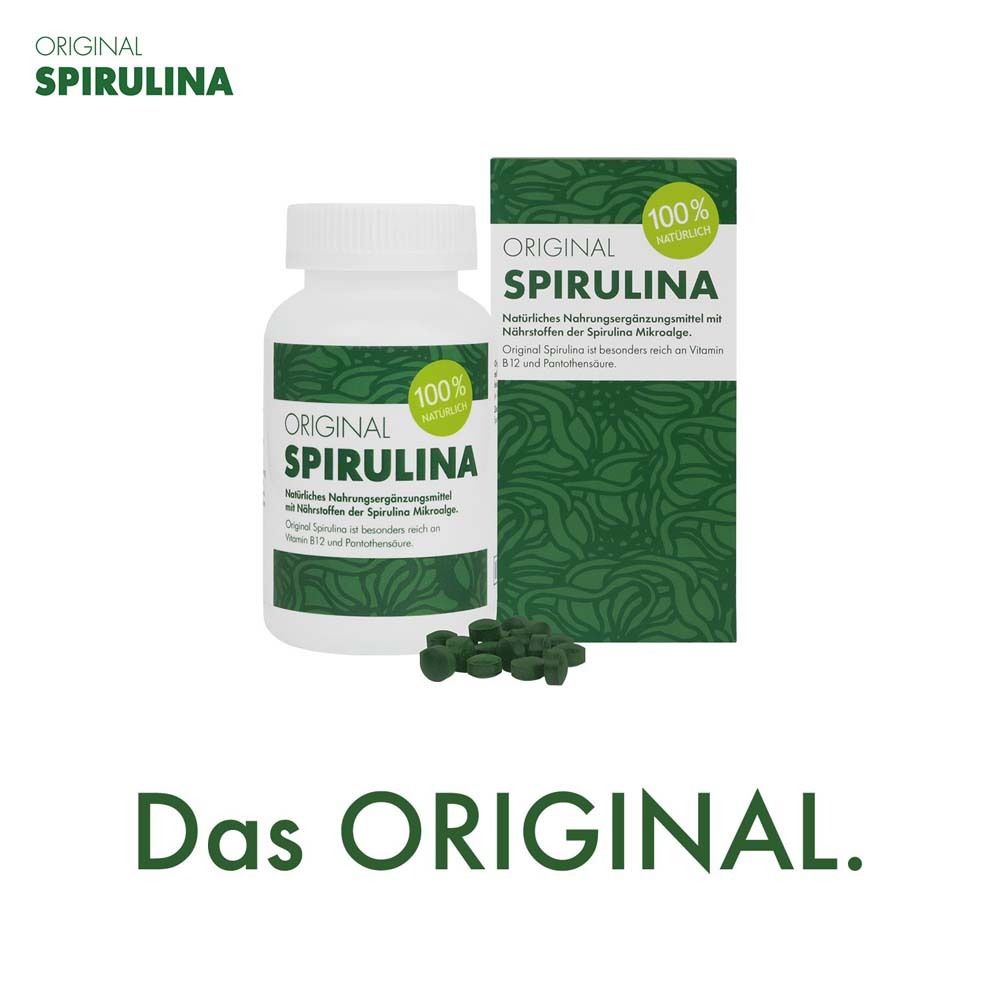Flacon blanc et boîte avec "ORIGINAL SPIRULINA". Comprimés verts à côté. Texte en allemand.